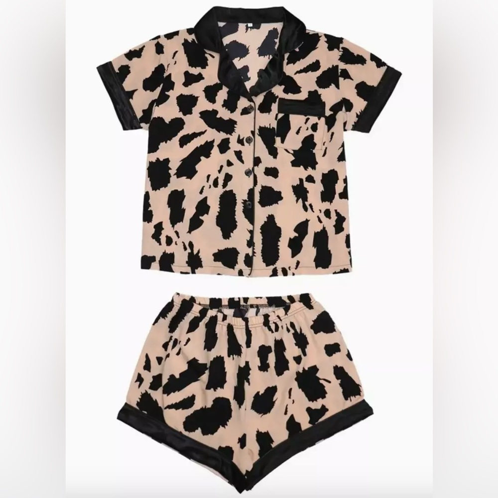 Satin Short Sleeve Pajama Set in Beige & Black - Women's Two-Piece Sleepwear